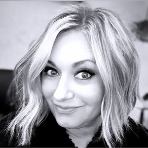 Meet your Posher, Joyce